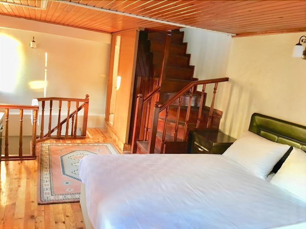 Efsali Hotel Kaleici Antalya Kültér fotó